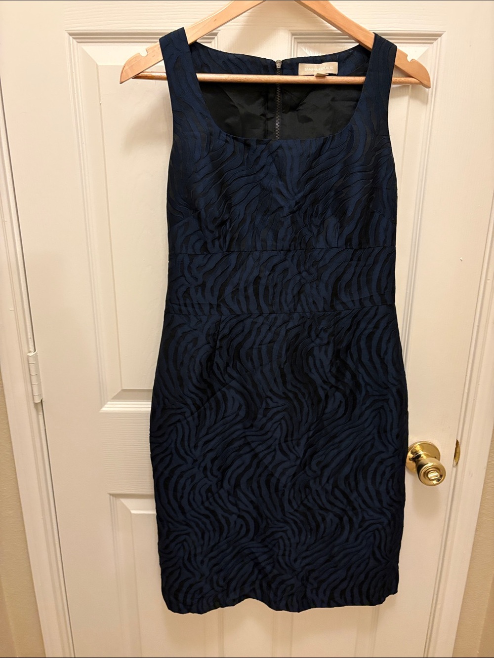 Banana Republic Navy Textured Sheath Dress A137
